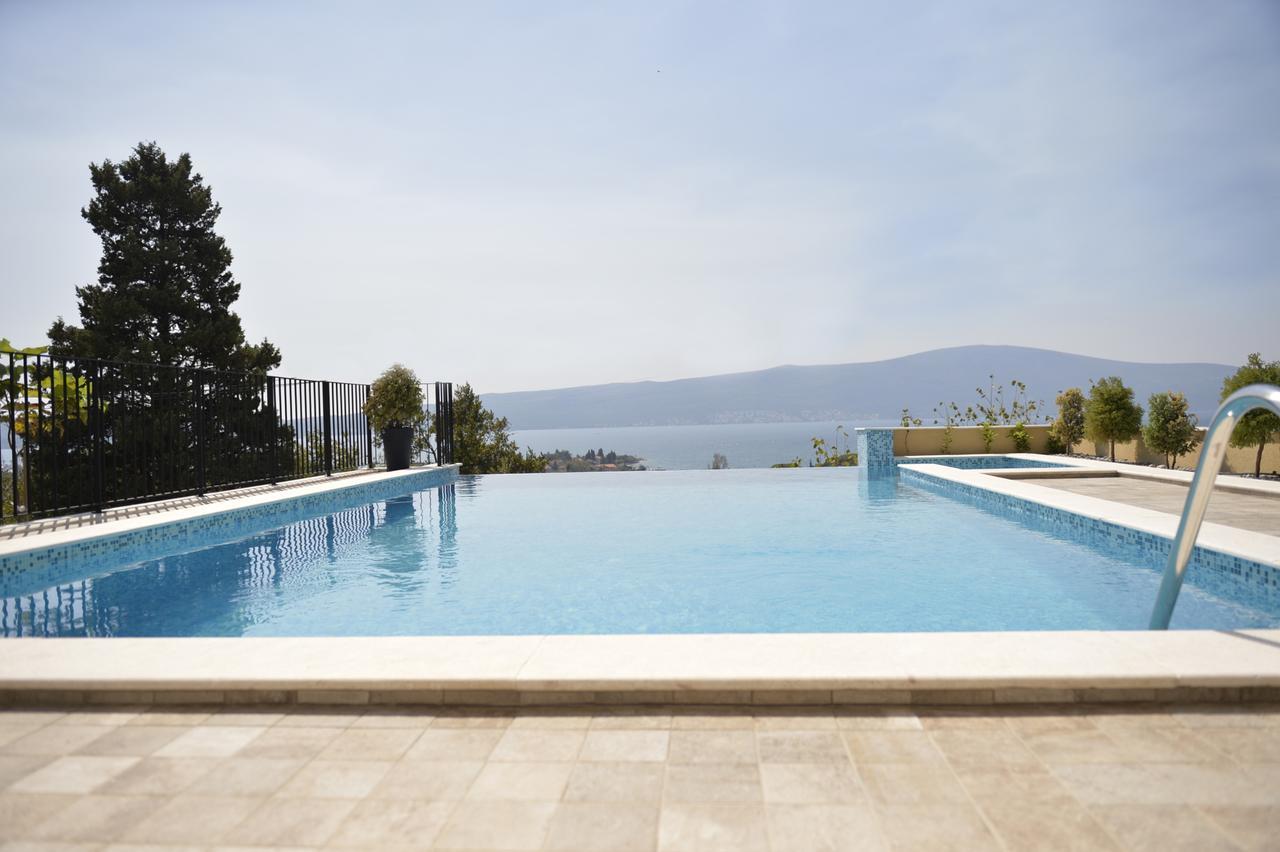 Apartment Line One Tivat Exterior photo
