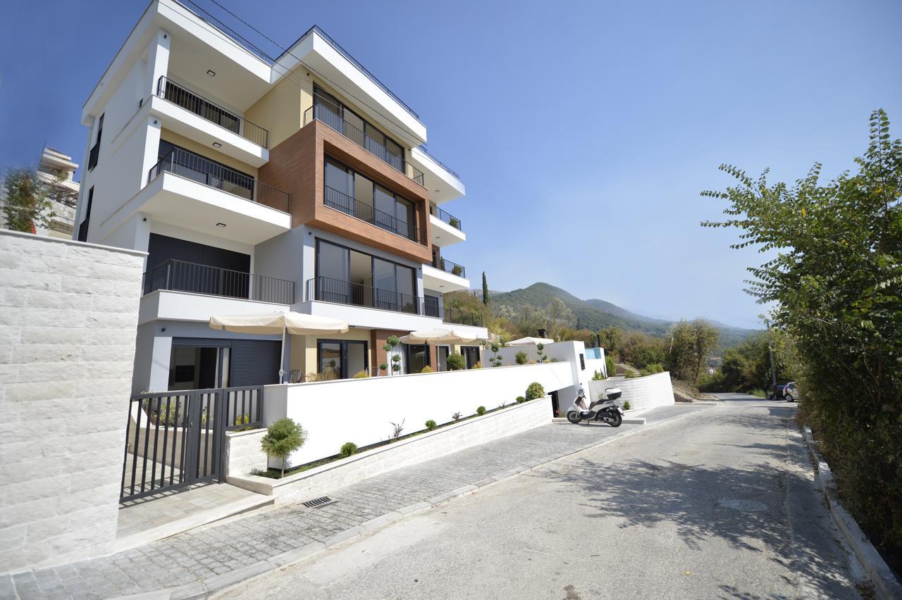 Apartment Line One Tivat Exterior photo